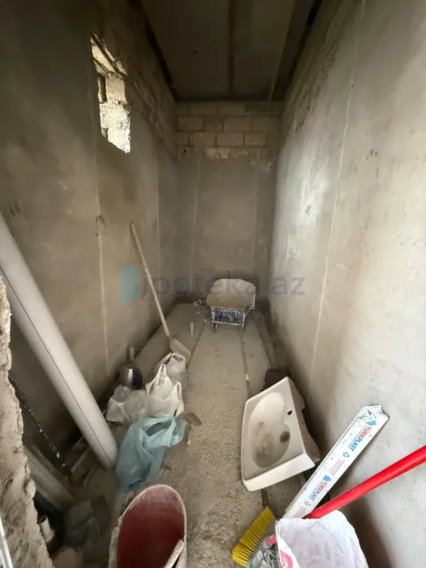 Satılır 4 otaqlı həyət evi 115 m²