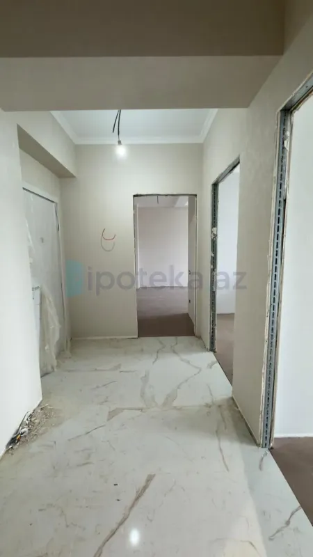 Satılır 3 otaqlı yeni tikili 71 m²