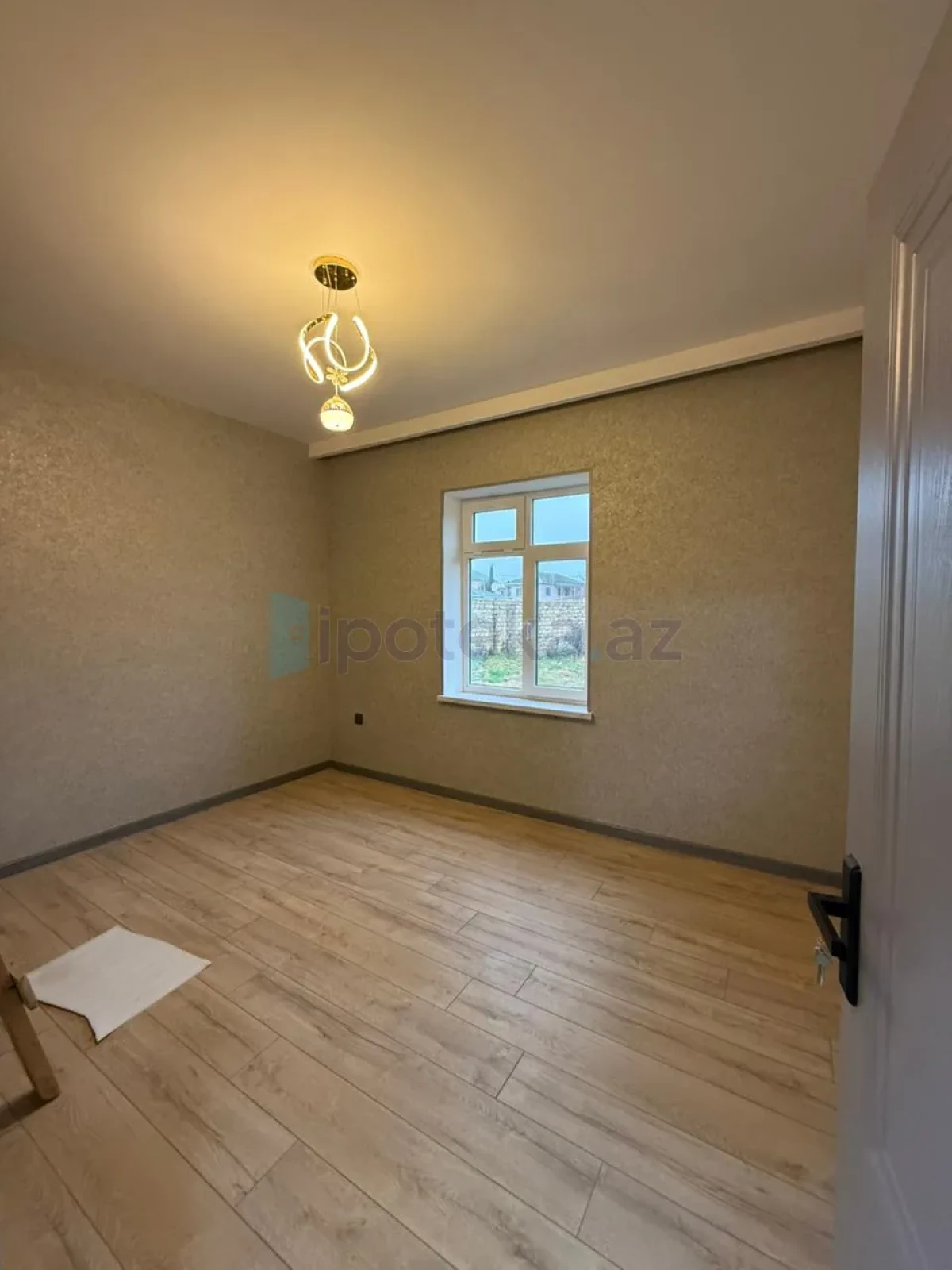 Satılır 4 otaqlı həyət evi 110 m²