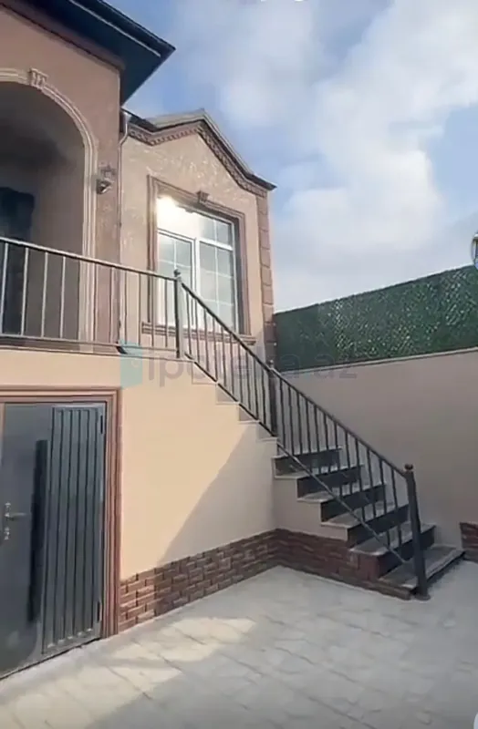 Satılır 3 otaqlı həyət evi 105 m²