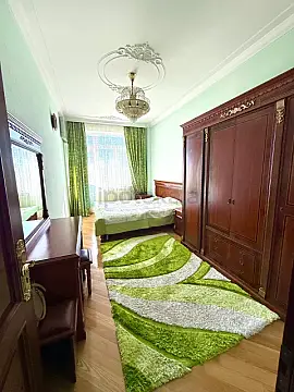 Satılır 2 otaqlı yeni tikili 110 m²