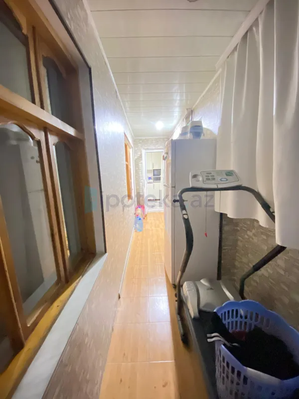 Satılır 3 otaqlı köhnə tikili 80 m²