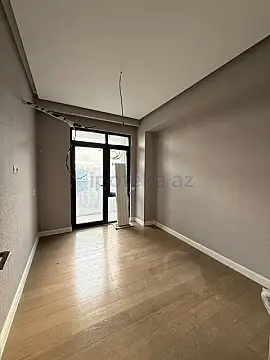Satılır 3 otaqlı yeni tikili 84 m²