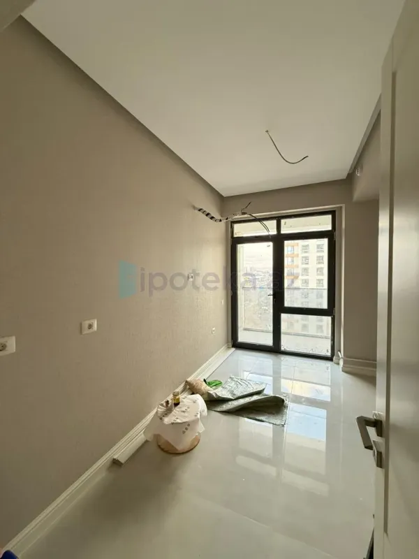 Satılır 3 otaqlı yeni tikili 84 m²