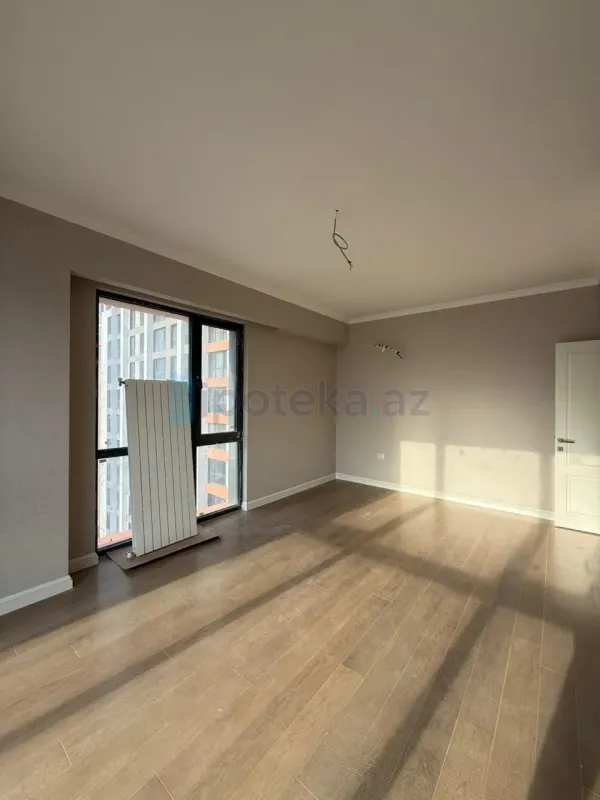 Satılır 3 otaqlı yeni tikili 84 m²