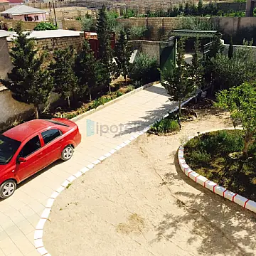 Satılır 6 otaqlı həyət evi 270 m²