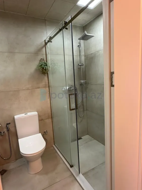 Satılır 2 otaqlı yeni tikili 52 m²