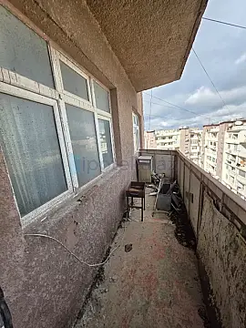 Satılır 2 otaqlı köhnə tikili 60 m²