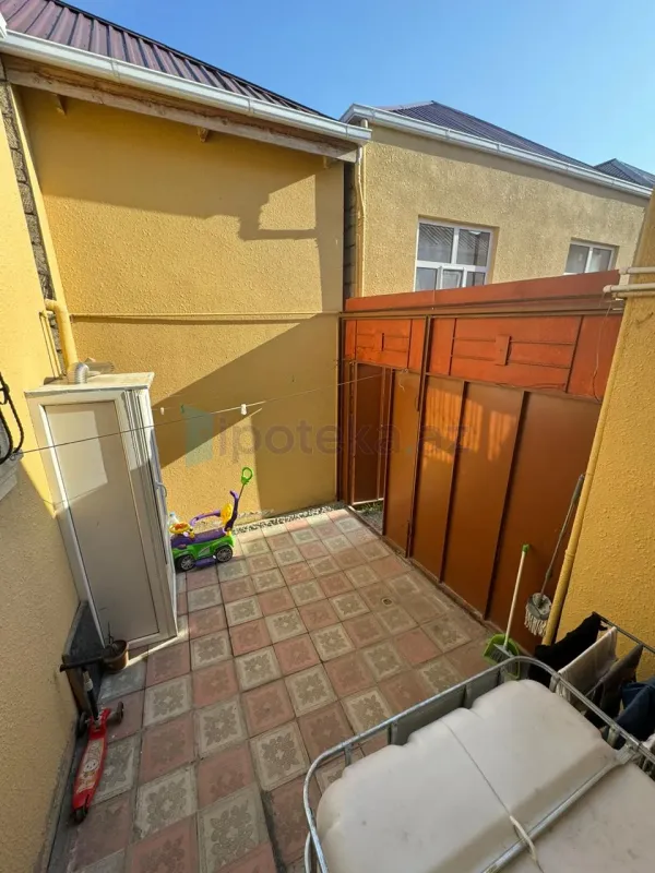 Satılır 2 otaqlı həyət evi 53 m²