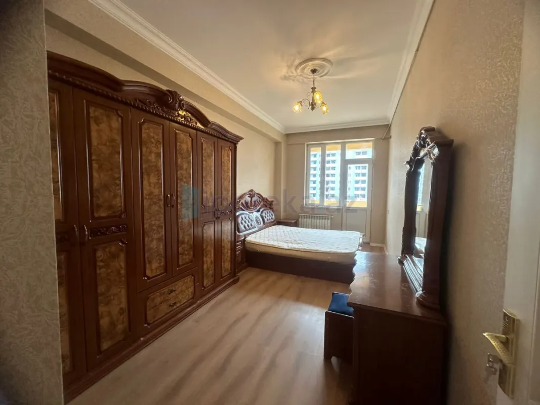 Satılır 2 otaqlı yeni tikili 66 m²