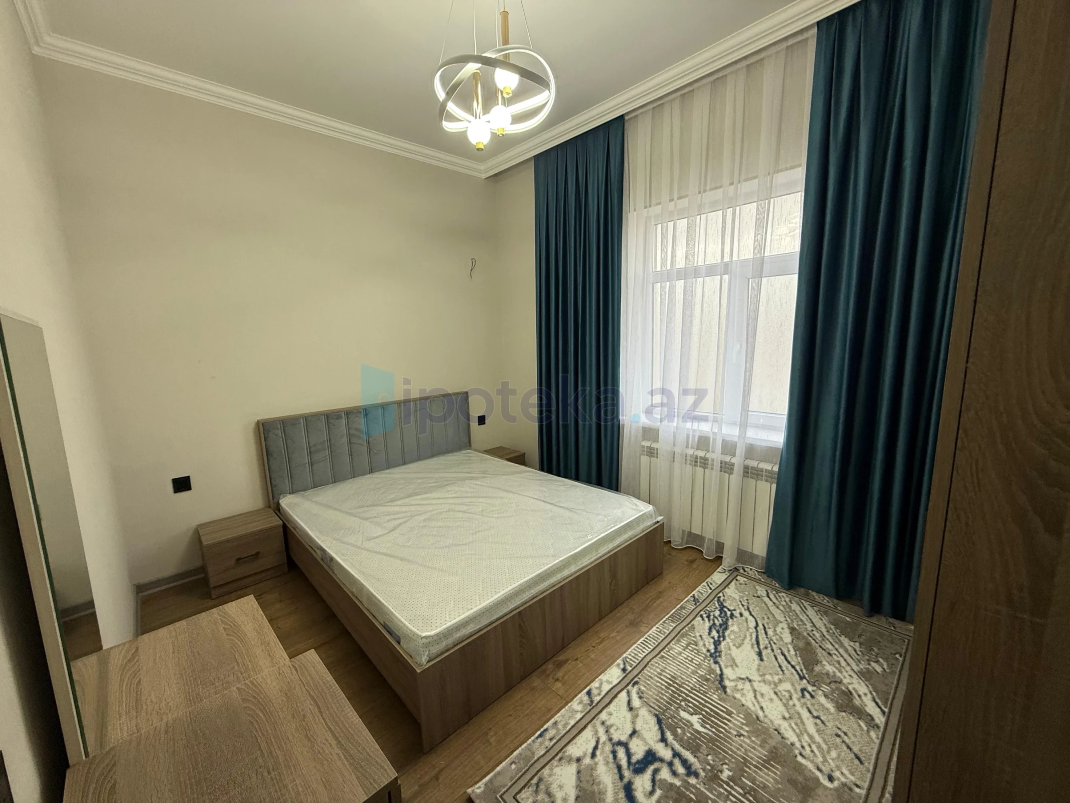 Satılır 4 otaqlı həyət evi 160 m²