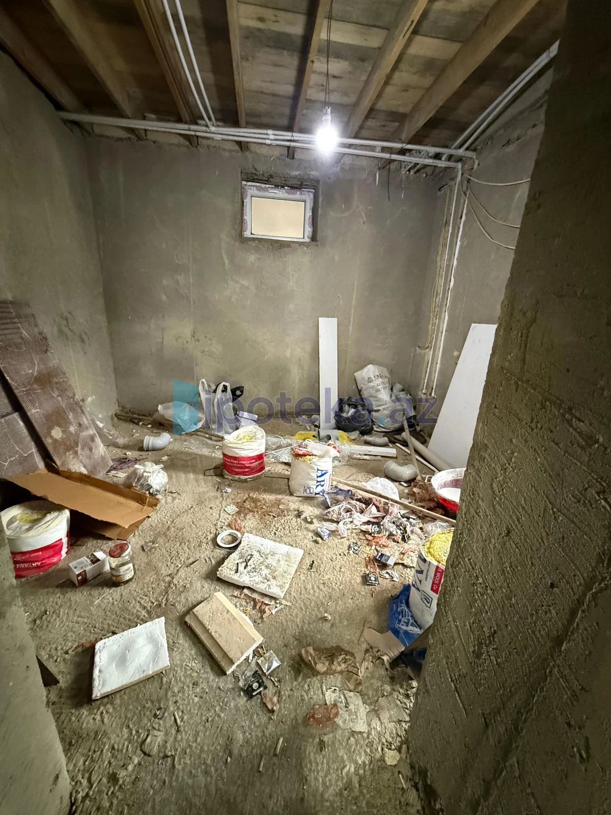 Satılır 4 otaqlı həyət evi 160 m²