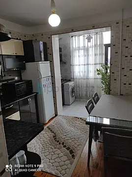 Satılır 3 otaqlı köhnə tikili 75 m²