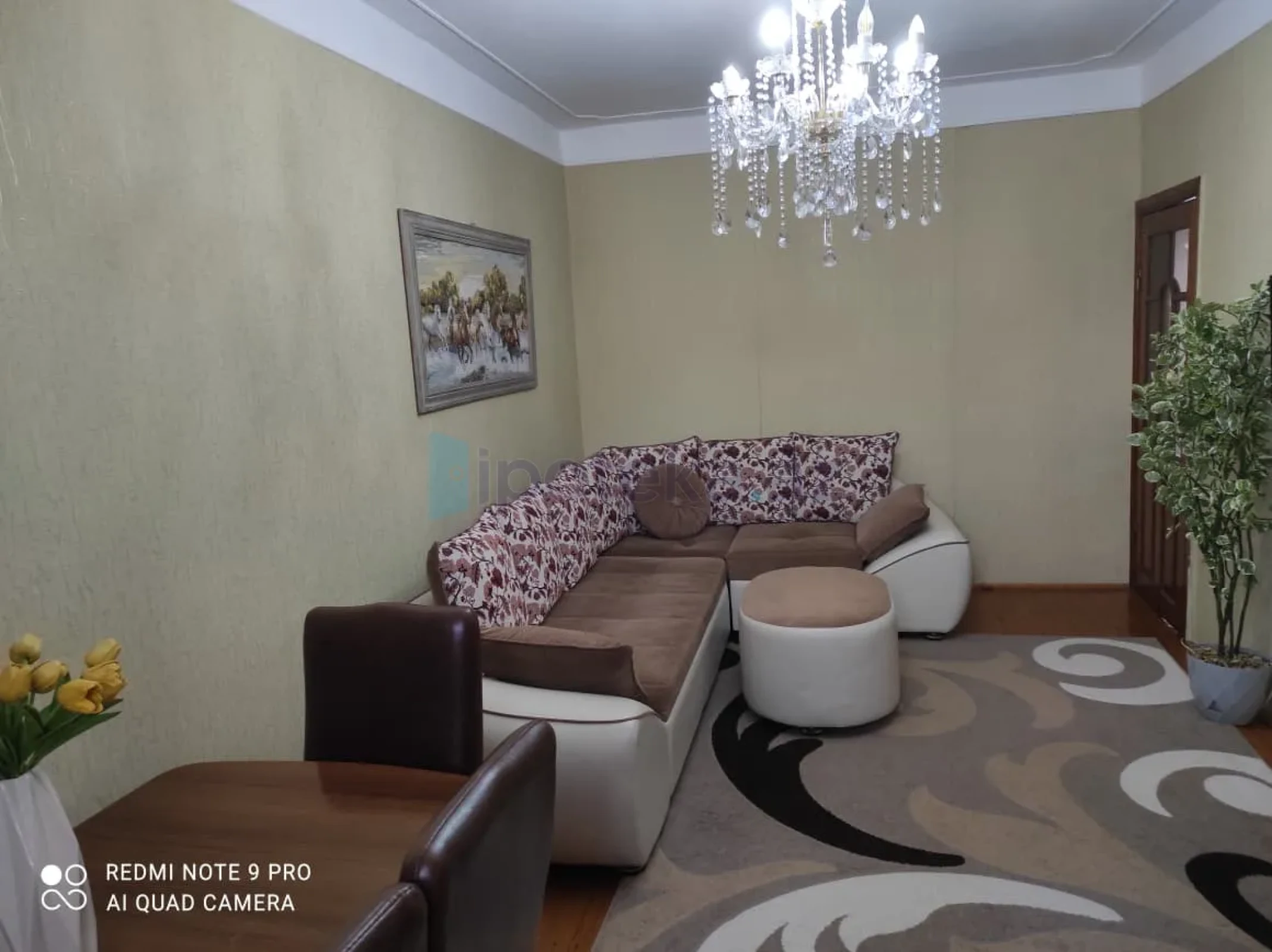 Satılır 3 otaqlı köhnə tikili 75 m²