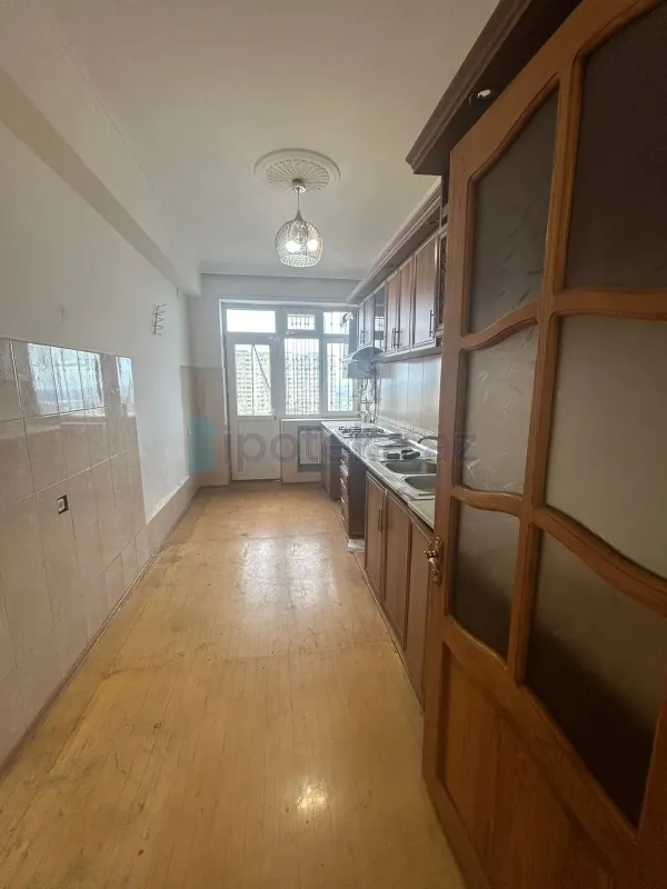 Satılır 3 otaqlı yeni tikili 95 m²