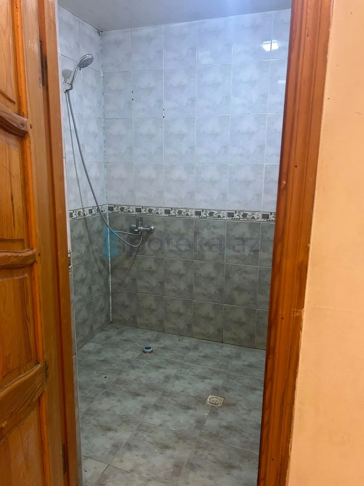 Satılır 3 otaqlı yeni tikili 95 m²