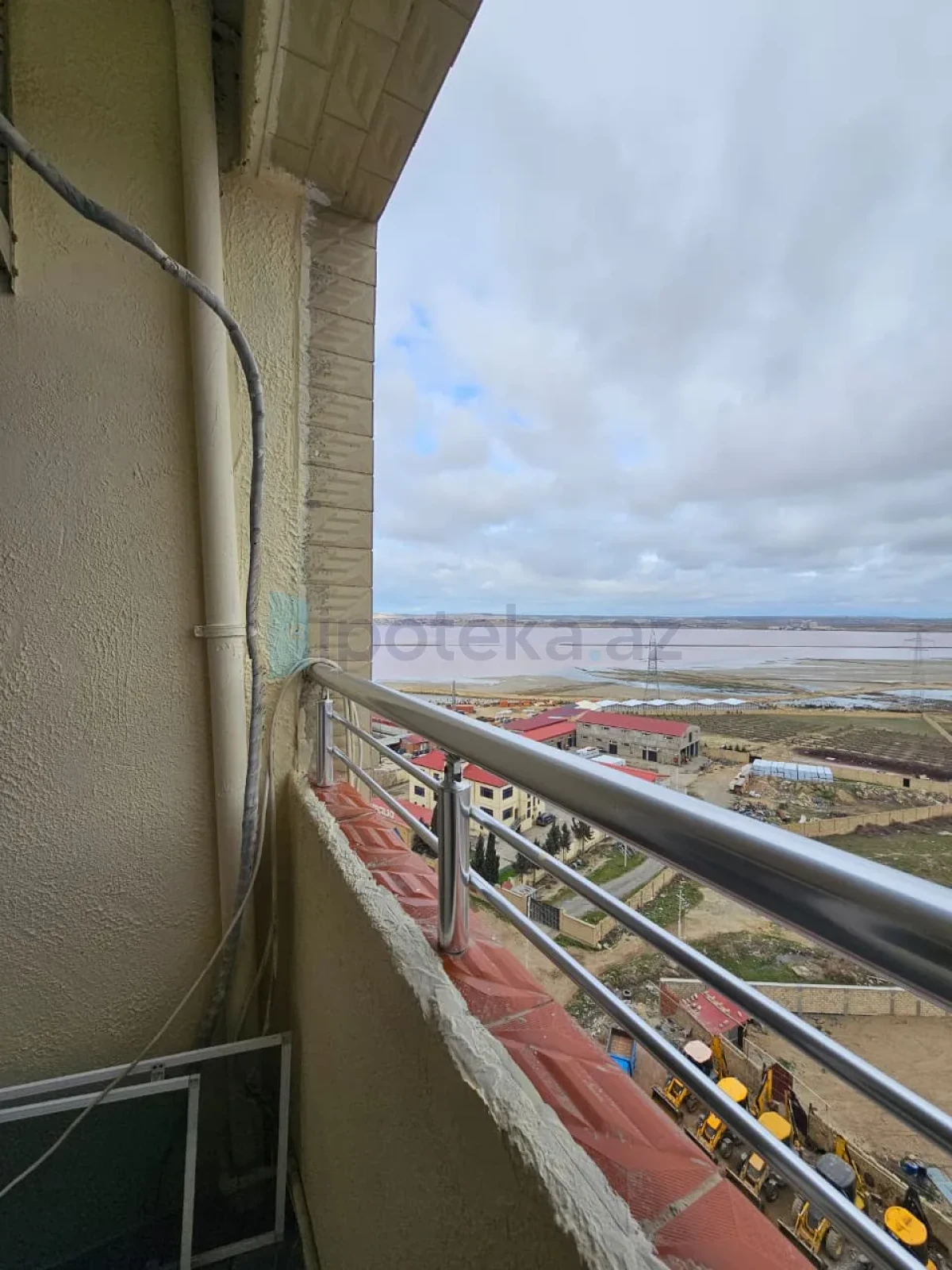 Satılır 3 otaqlı yeni tikili 74 m²