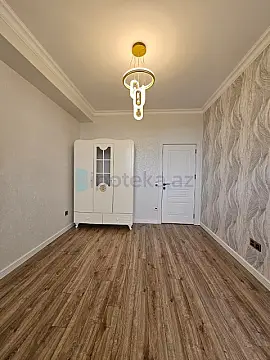 Satılır 3 otaqlı yeni tikili 74 m²