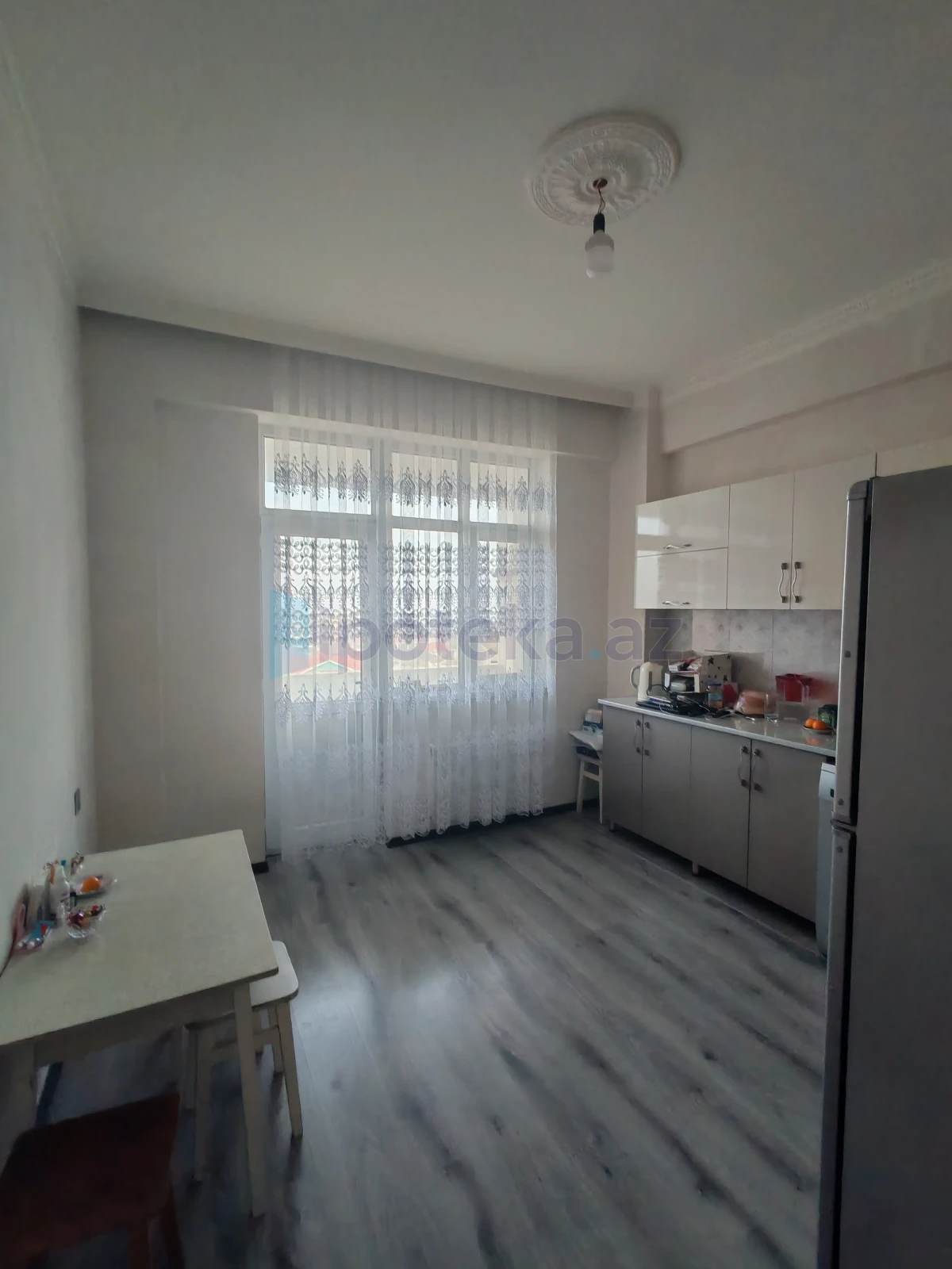 Satılır 2 otaqlı yeni tikili 58 m²
