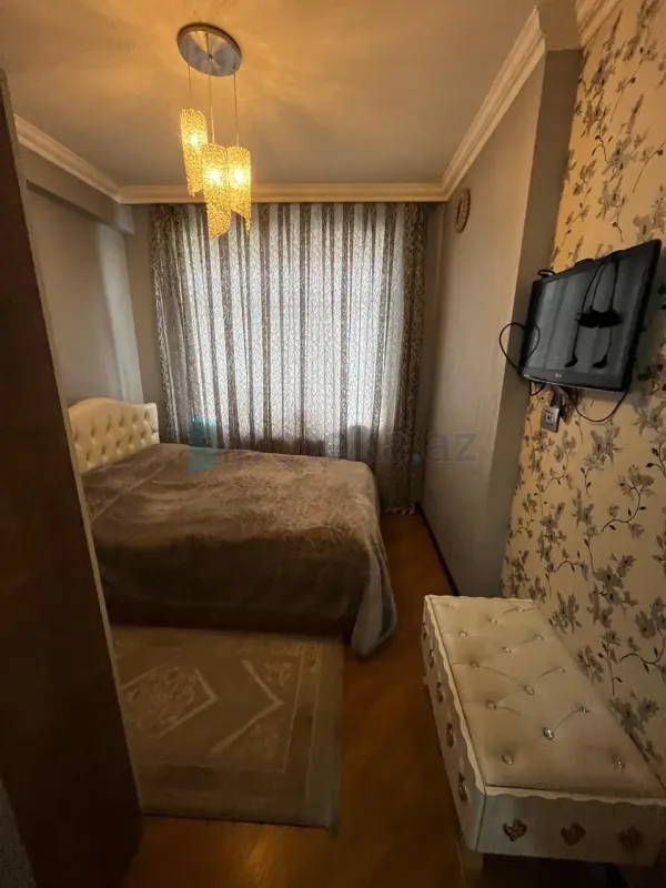 Satılır 3 otaqlı yeni tikili 85 m²