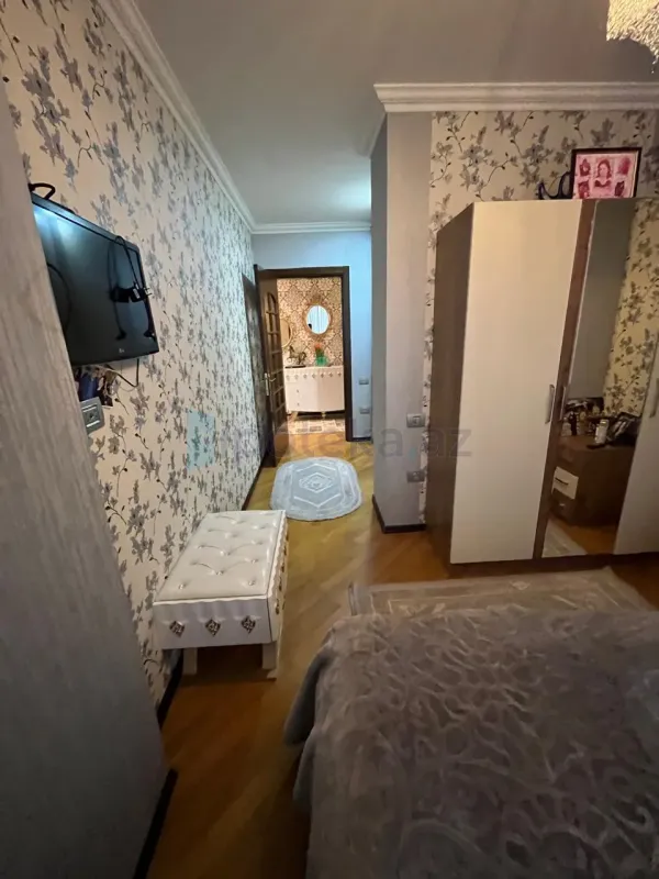 Satılır 3 otaqlı yeni tikili 85 m²