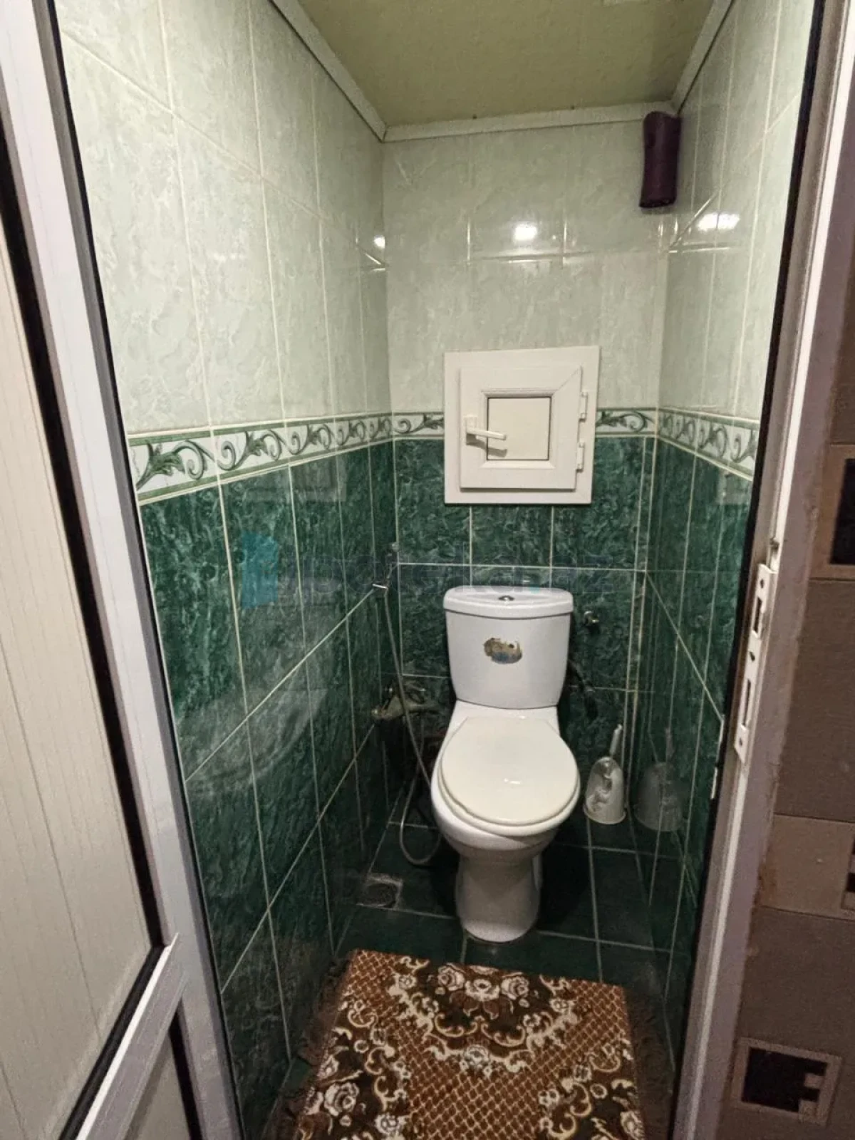 Satılır 4 otaqlı köhnə tikili 110 m²