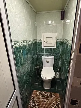 Satılır 4 otaqlı köhnə tikili 110 m²