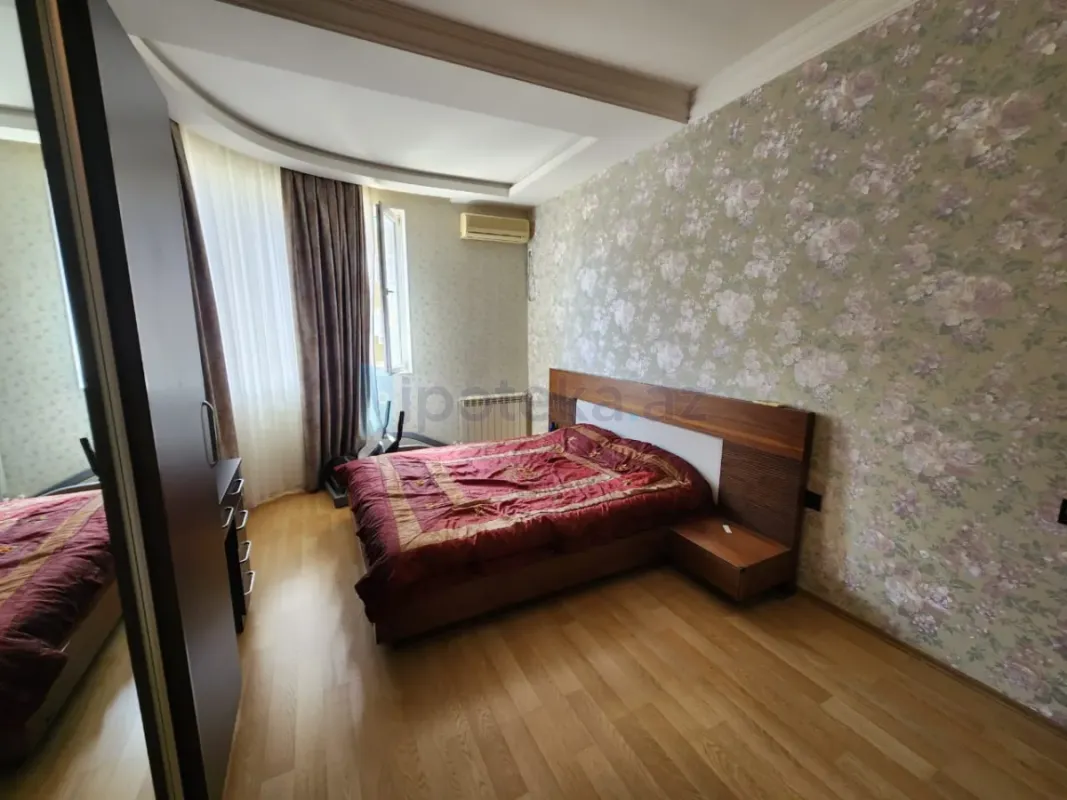 Satılır 3 otaqlı yeni tikili 86 m²