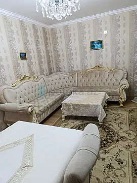Satılır 4 otaqlı köhnə tikili 100 m² — Bakı, Əmircan 4 otaq 100.00 m²