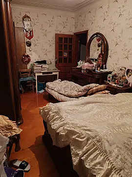 Satılır 3 otaqlı köhnə tikili 100 m² — Bakı, Yasamal 3 otaq 100.00 m²