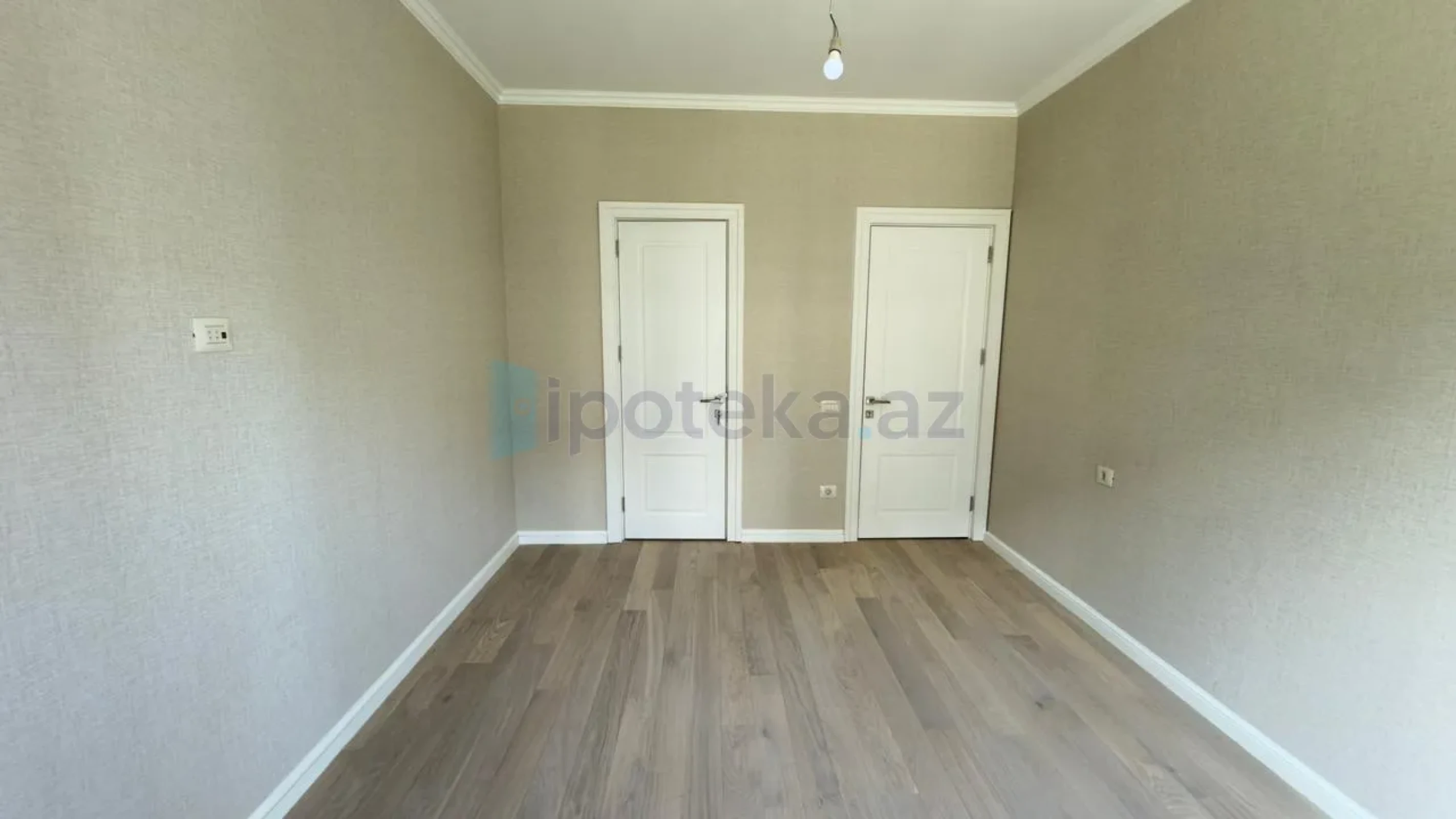 Satılır 3 otaqlı yeni tikili 83 m²