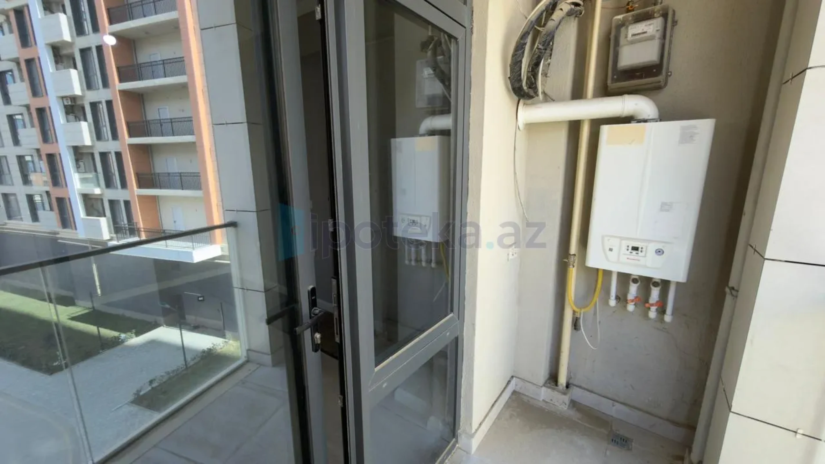 Satılır 3 otaqlı yeni tikili 83 m²