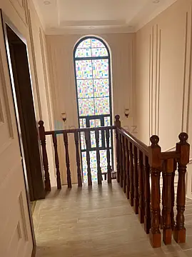 Satılır 6 otaqlı mənzil 260 m²