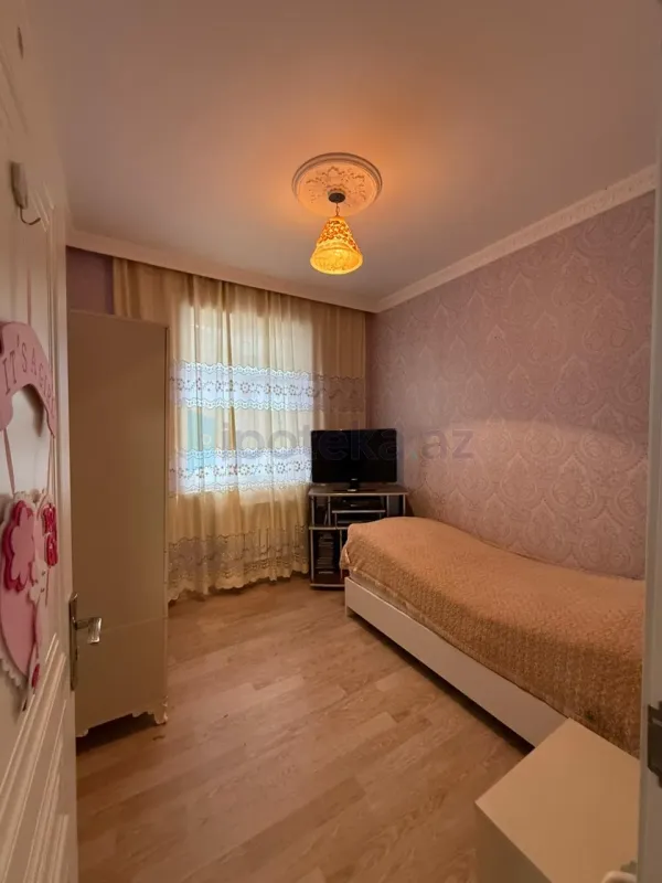 Satılır 4 otaqlı həyət evi 120 m²