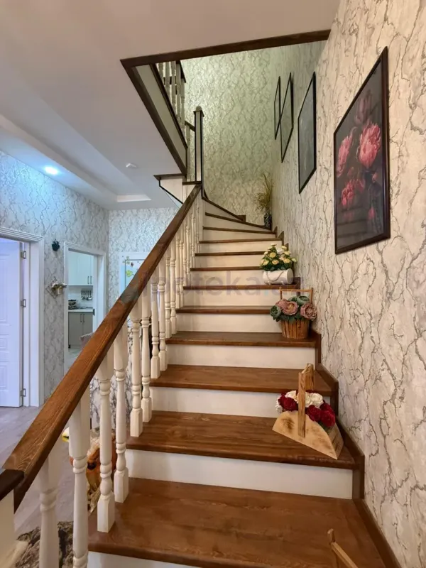 Satılır 4 otaqlı həyət evi 120 m²
