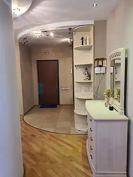 Satılır 3 otaqlı yeni tikili 147 m²