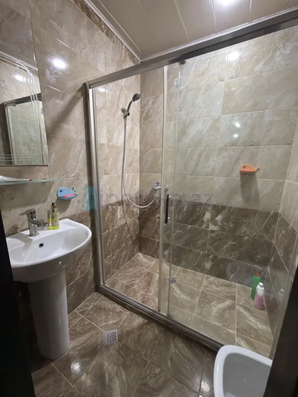 Satılır 2 otaqlı yeni tikili 62 m²