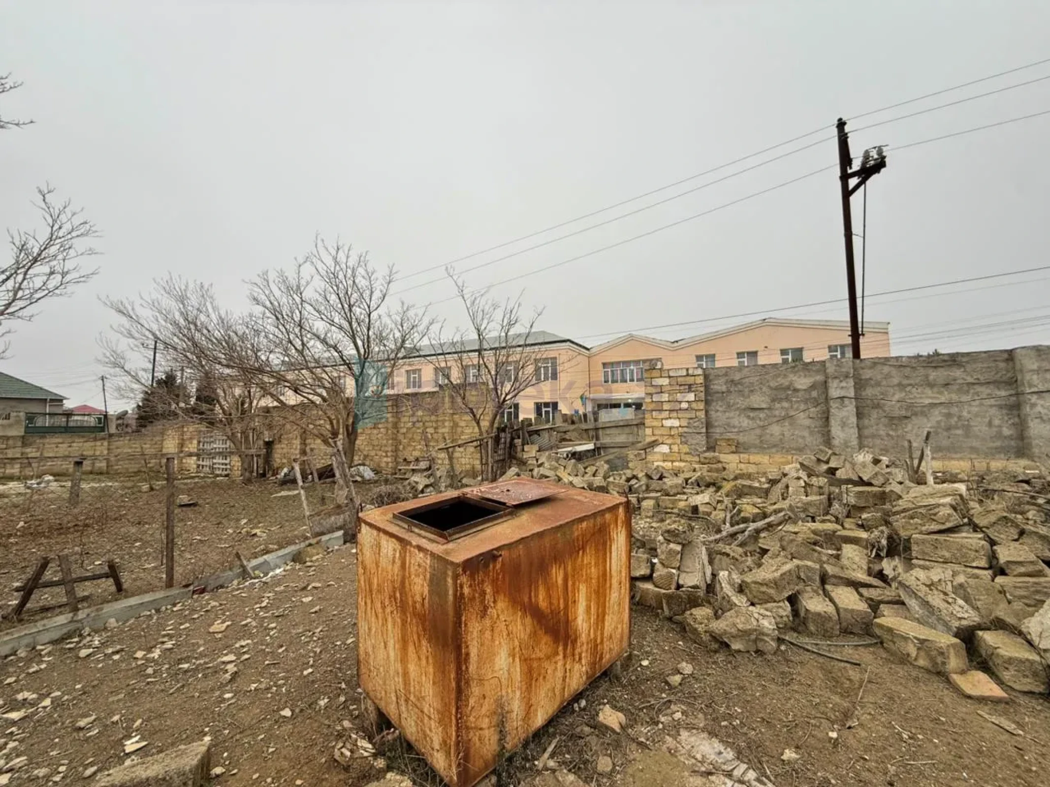 Satılır torpaq sahəsi