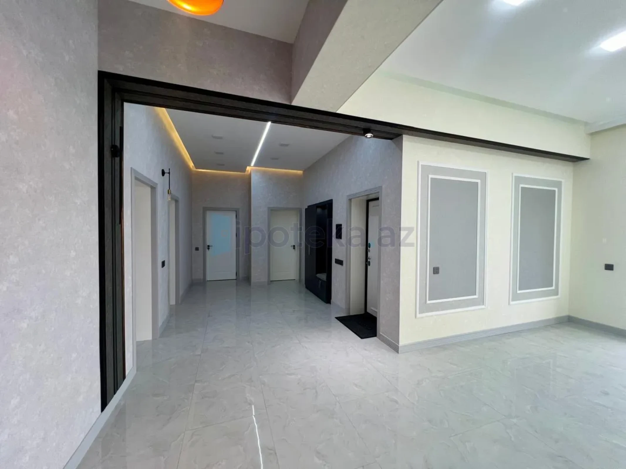 Satılır 5 otaqlı həyət evi 185 m²