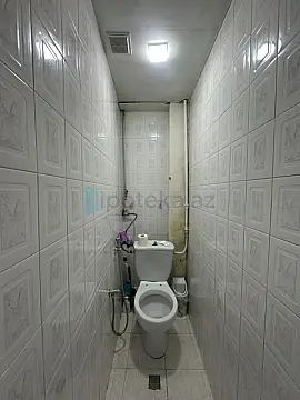 Satılır 2 otaqlı köhnə tikili 65 m²