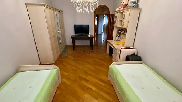 Satılır 3 otaqlı yeni tikili 141 m²