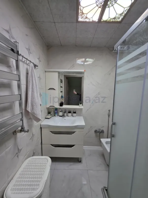 Satılır 3 otaqlı yeni tikili 79 m²