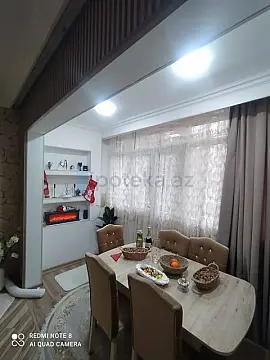 Satılır 3 otaqlı köhnə tikili 74 m²