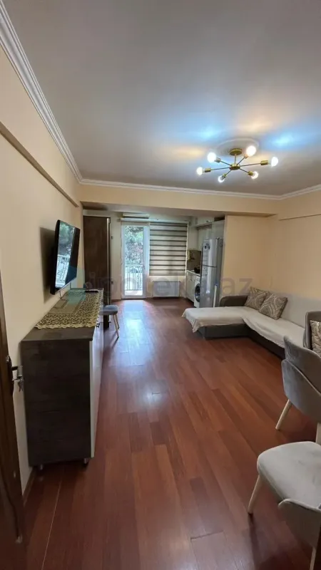 Satılır 1 otaqlı köhnə tikili 36 m²