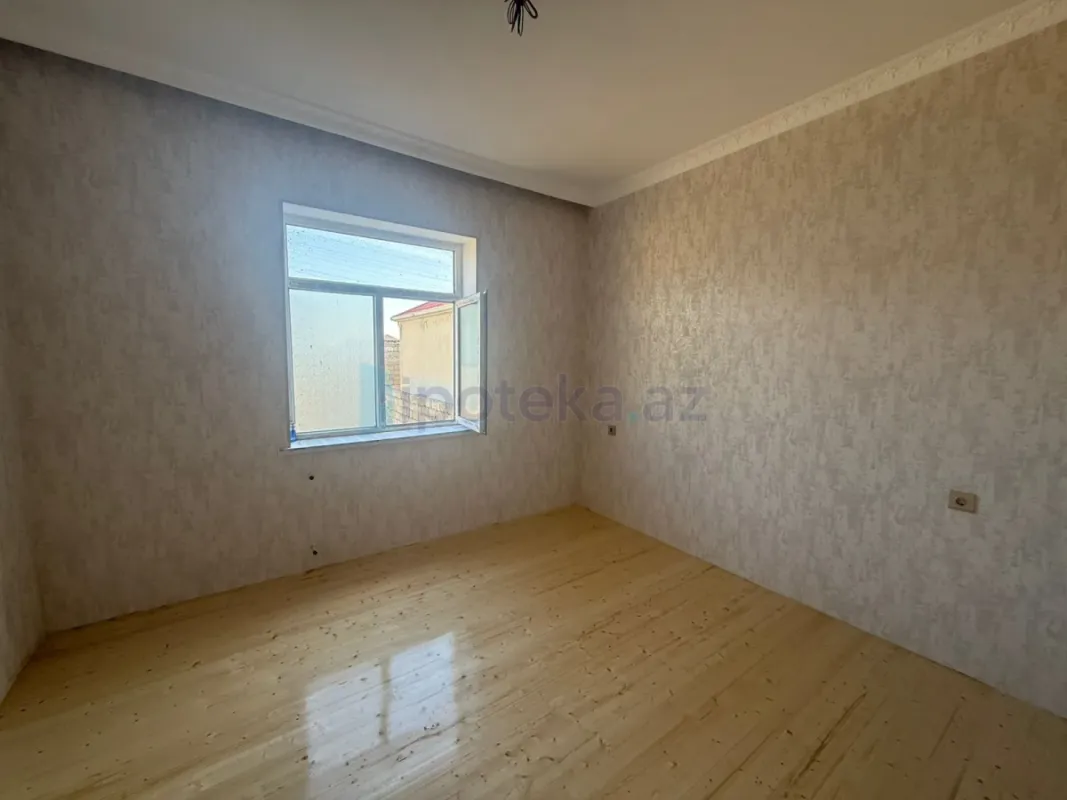 Satılır 3 otaqlı həyət evi 80 m²