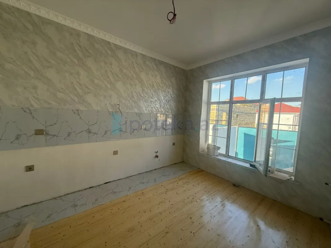 Satılır 3 otaqlı həyət evi 80 m²