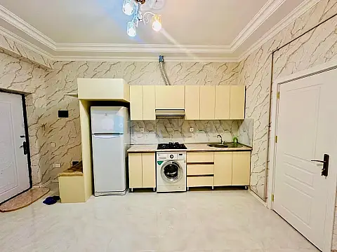 Satılır 3 otaqlı yeni tikili 75 m²