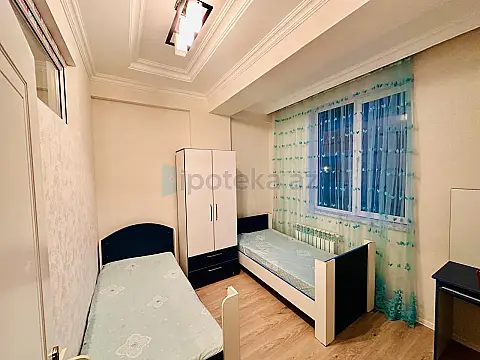 Satılır 3 otaqlı yeni tikili 75 m²