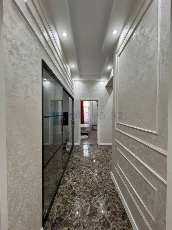 Satılır 3 otaqlı yeni tikili 71 m²