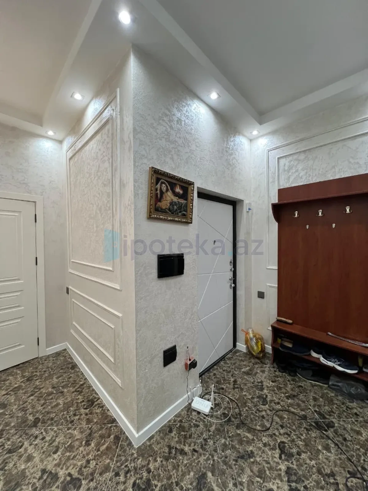 Satılır 3 otaqlı yeni tikili 71 m²
